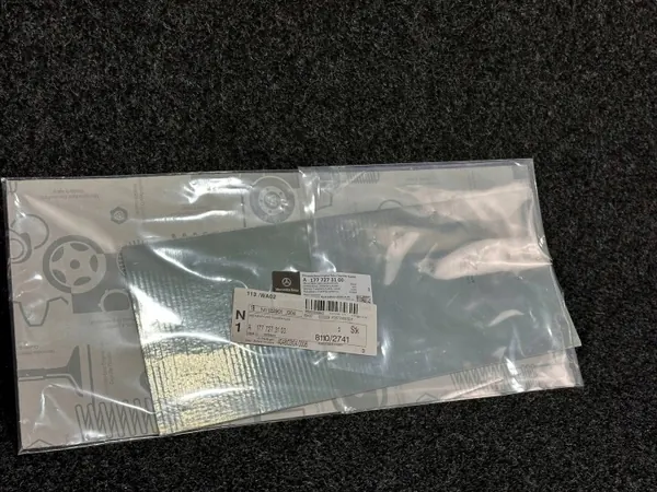 Isolation Acoustique Porte Mercedes Classe A W177 OEM A1777273100 image 3
