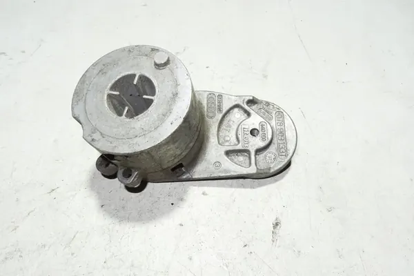 Spännare AUDI A6 (4B2, C5) 2.8L bensin 2002 OEM 078903133T image 3