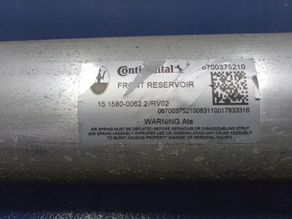 Maserati Levante Vorderer Luftfederungstank OEM 957067/Ambit image 5