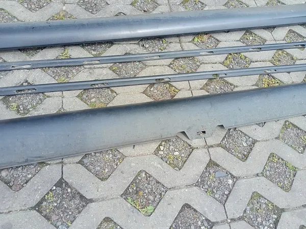 VW Golf V GTI Dorpels Set image 5