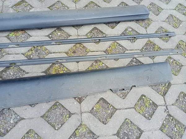 VW Golf V GTI Dorpels Set image 6