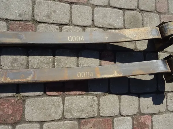 Ressort à lames arrière Mercedes Sprinter W906 OEM A9063205506 image 3