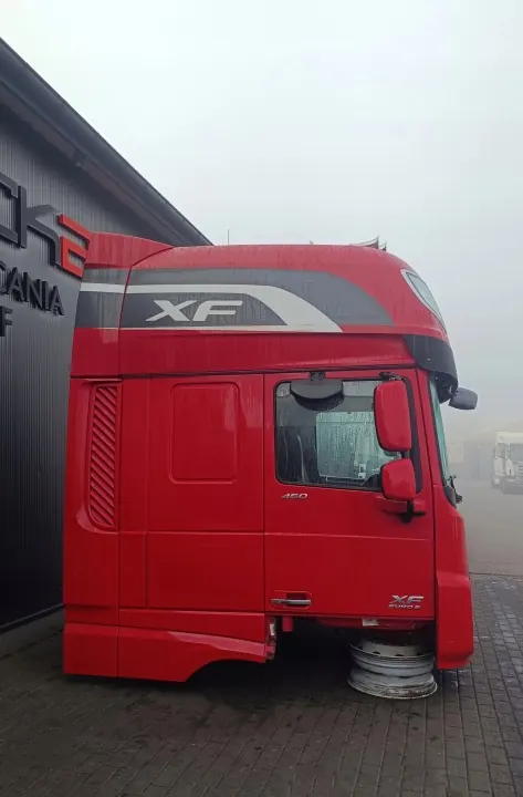 Cabine DAF XF 106 SSC OEM 1948831 - État Utilisé image 3