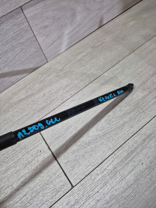 Vänster baklucka aktuator Mercedes GLC A2539800300 image 6