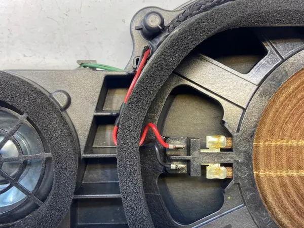 Système audio OEM A2048205002 pour Mercedes-Benz C W204 image 6