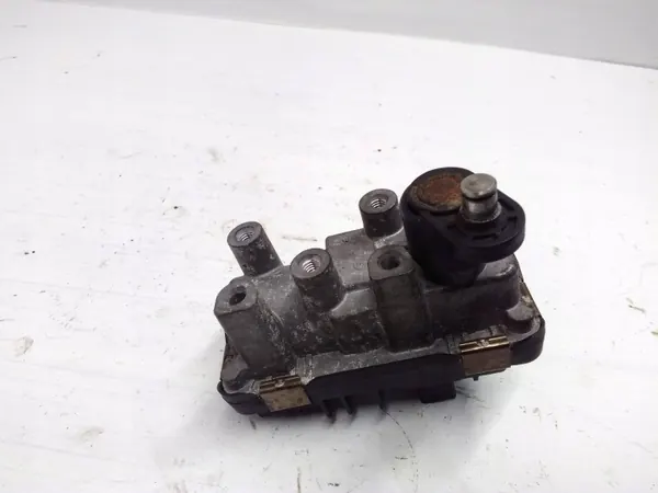 BMW Turboaktoori OEM 4933519411 5-sarja F10/F11 image 5