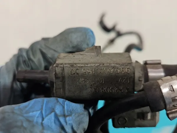 Válvula de Vácuo Porsche Cayenne II 4.8 V8 Turbo OEM 72290800 image 10