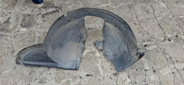 Front Left Wheel Arch Peugeot 307 02R image 4