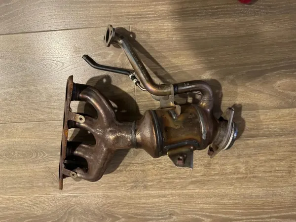 Catalyseur OEM BABTV pour Toyota Corolla 1.8L image 3