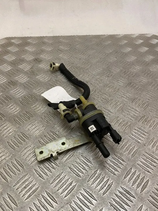 Válvula turbo Maserati Levante OEM 670106836 image 2