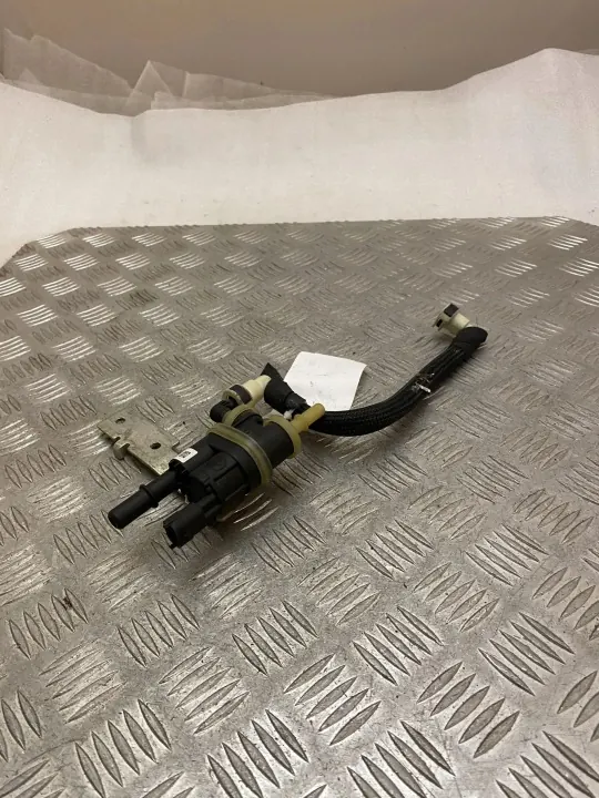 Válvula turbo Maserati Levante OEM 670106836 image 4