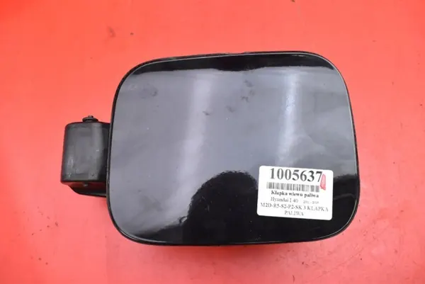 Polttoainekansi OEM 81596-3Z000 Hyundai i40:lle 2011-2015 image 2