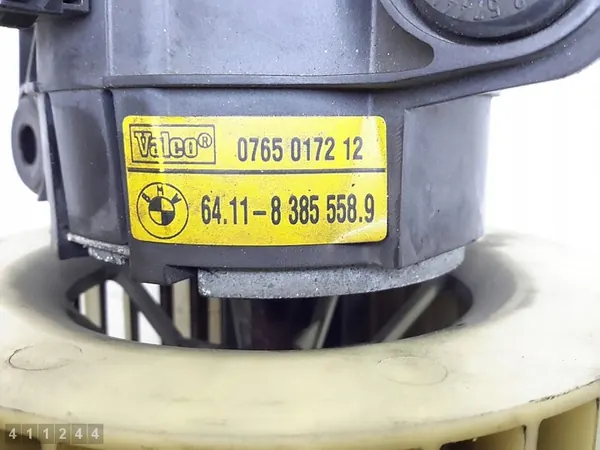 1999 BMW 5 Series Moottoripuhallin Lämmitin 0765017212 image 5