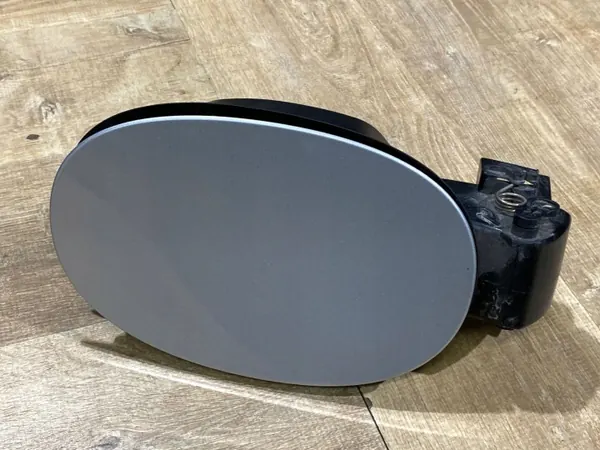Trappe de réservoir OEM KPLA9D214BA pour Land Rover Range Rover Evoque image 3