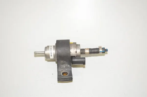 Bomba combustível aquecimento auxiliar BMW 64126805305 image 2