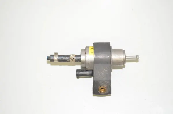 Bomba combustível aquecimento auxiliar BMW 64126805305 image 3