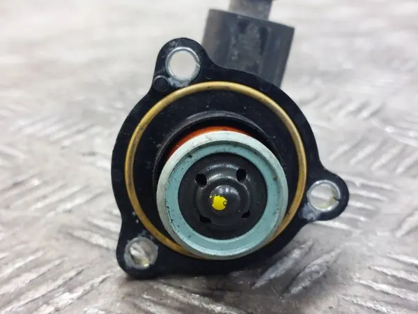 Válvula de control turbo OEM 7.00415.07.0 para Audi A6 C6 2.0 TFSI image 3