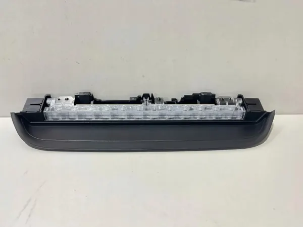 BMW 3 G20 G21 2019 Takakolmas Jarrunvalo OEM 7420460 image 2