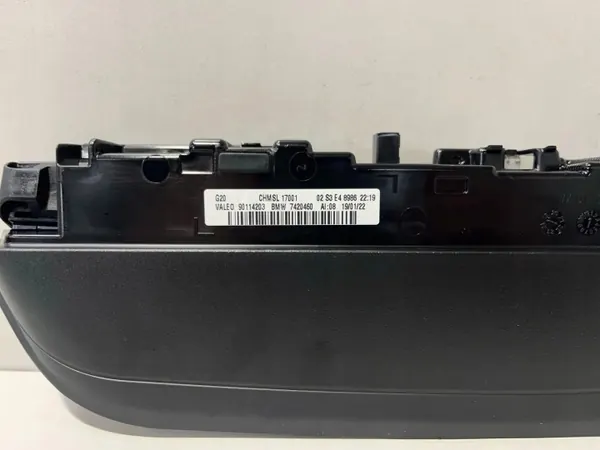 BMW 3 G20 G21 2019 Takakolmas Jarrunvalo OEM 7420460 image 4