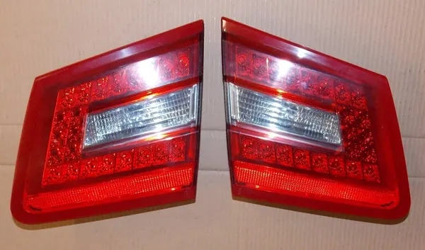 MERCEDES W212 KOMBI LINKES RÜCKLICHT A2128200964 image 2