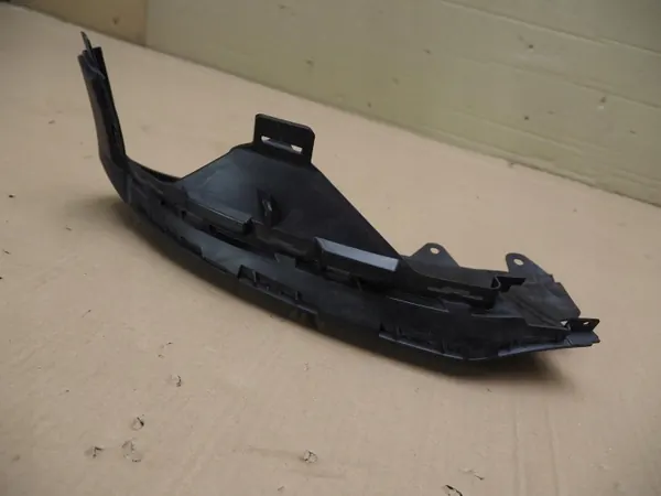 Mercedes GLC W253 Onderste rechter bumpercover OEM A2538858000 image 9