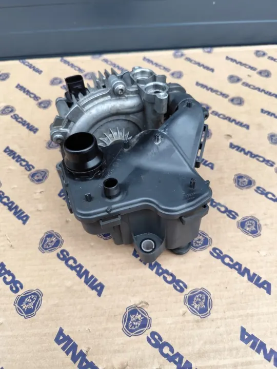Bomba de aceite Mahle OEM 2334867 para Scania Super Next Gen image 4