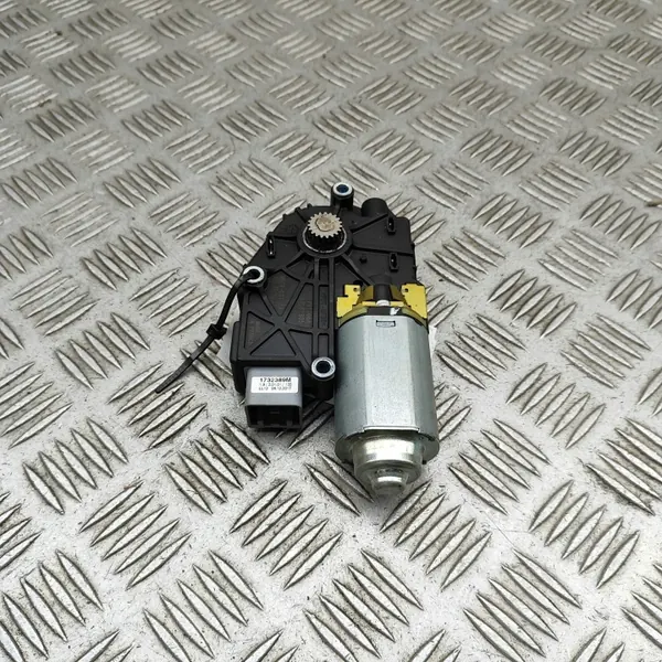 Moteur de toit ouvrant OEM JPLA53508CA pour Range Rover image 4
