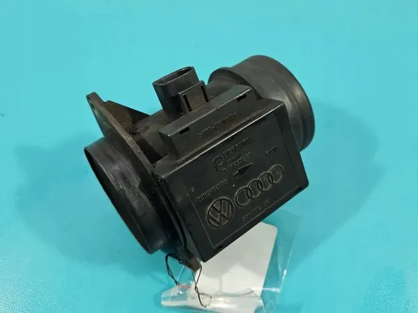 Capteur de débit d'air OEM 074906461 pour VW Passat B4 image 2