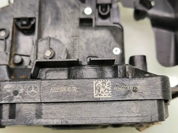 Bakre vänstra dörrlås Mercedes-Benz GLC X253 C253 2022 OEM A0997309100 image 6