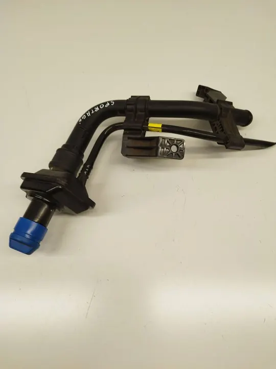 Goulotte AdBlue KIA Sportage image 1