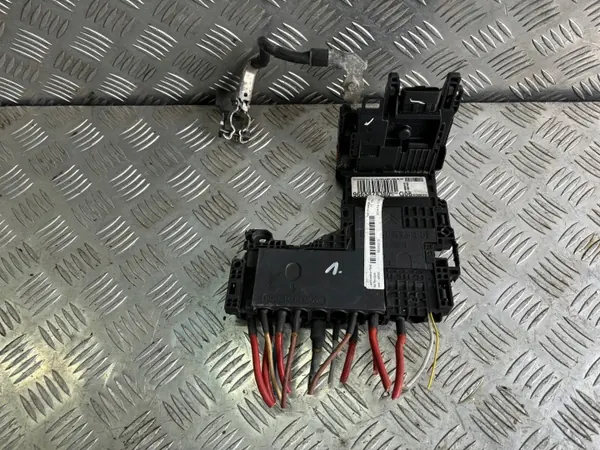 Módulo Voltaje Batería OEM 9665878380 para Citroen image 2