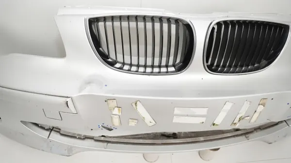 Pare-chocs avant OEM 360206695 pour BMW E87 04-07 image 6