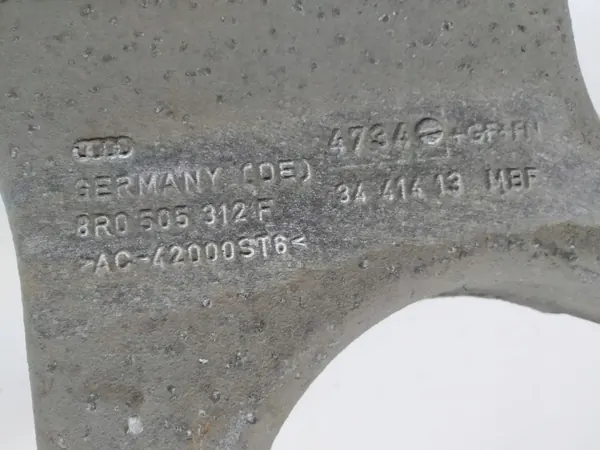 Linker achterste draagarm Audi A7 8R0505312F image 4