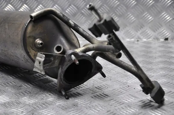 Catalisador VOLVO V70 II 2.4 D5 30713210 image 5