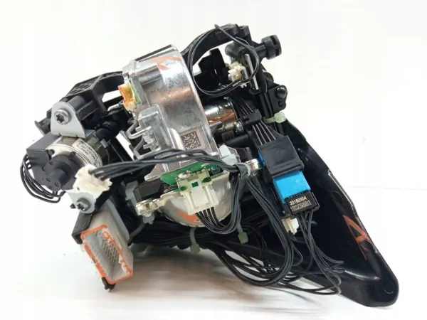 Left Headlight Projector Mercedes W205 1305322968 image 4