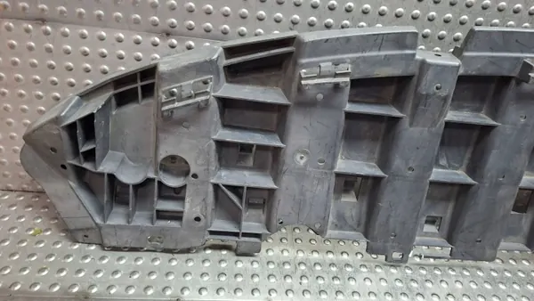 Escudo do para-choques dianteiro OEM S26279237 Renault image 3