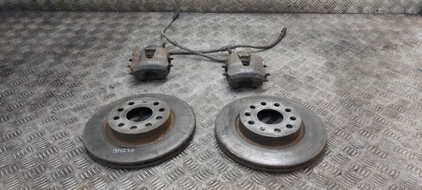 Bromsskivor och bromsok fram OEM ZACISK PRZÓD ALTEA image 2