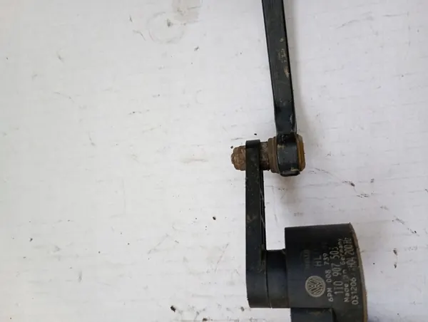 Scheinwerfer-Niveausensor OEM 1T0907503 - Gebraucht image 5