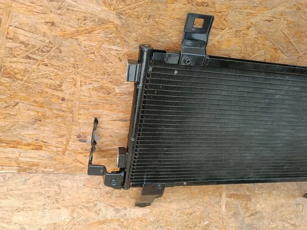 Mazda OE GJ6A-61480-A Ilmastointikondensaattori image 10