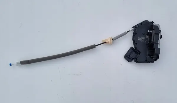 Fram höger dörrlås Audi Q4 e-tron image 2