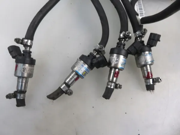 Rampe d'injection GPL OEM GISM13110 AG d'occasion image 7