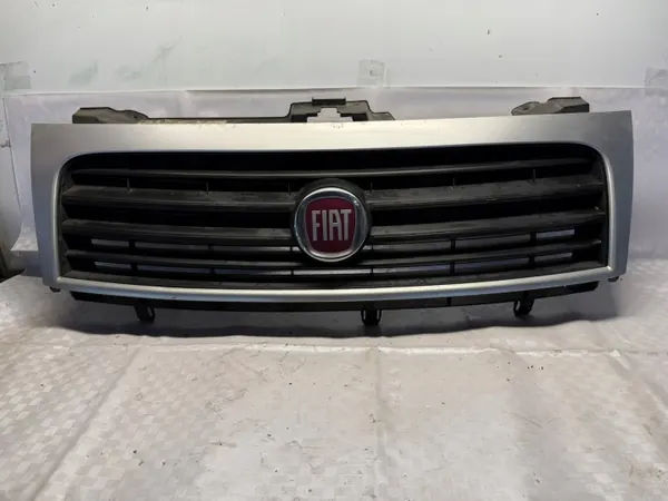 Fiat OE etupuskurin ritilä OEM GRILL ATRAPA image 2