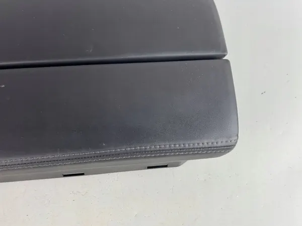 Console armsteun Citroen DS7 Crossback OEM 9810060277 image 3