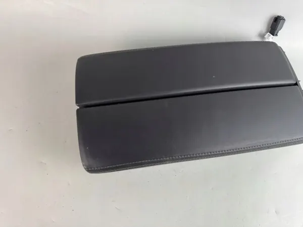Console armsteun Citroen DS7 Crossback OEM 9810060277 image 8