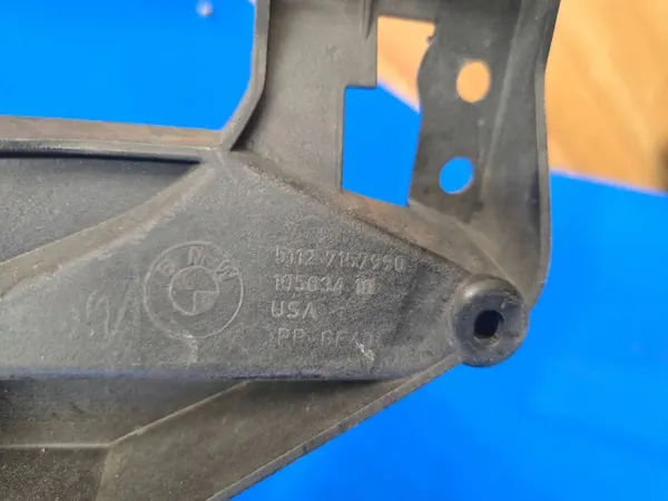 Support d'aile droit OEM QUA11488 BMW X5 E70 image 4