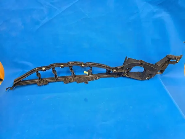 Support d'aile droit OEM QUA11488 BMW X5 E70 image 6