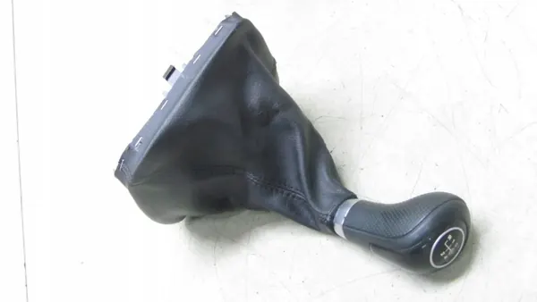 Pomo de cambio Mercedes W205 OEM 047/029 - Usado image 2