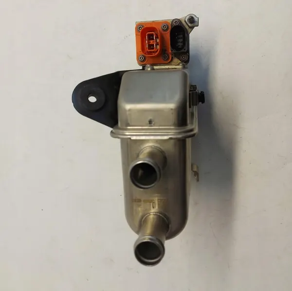 Lämpövaihdin Audi Q8 E-TRON OEM 4kr819013c image 3
