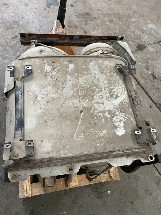 MAN TGX Euro 6 Katalysator OEM 81151036131 image 5