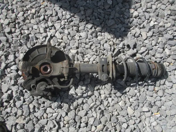 Fjäderbenfäste vänster fram OEM för VW Polo V 6R 1.2 B image 4